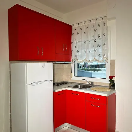 Elena Rooms-apartments -b