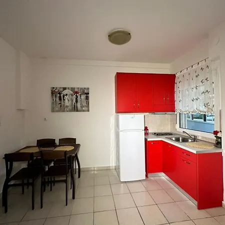 Elena Rooms-apartments -b Daire *