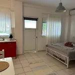 Elena Rooms-apartments -b * אספרובלטה