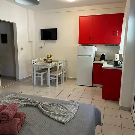 Elena Rooms-apartments -b דירה
