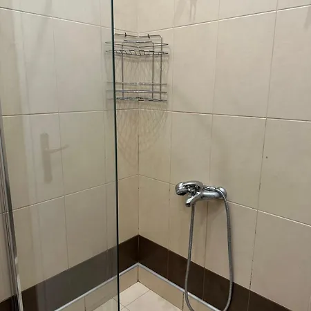 Elena Rooms-apartments -b דירה *