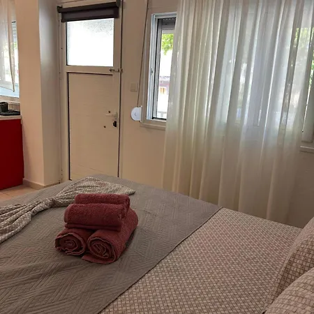 דירה Elena Rooms-apartments -b