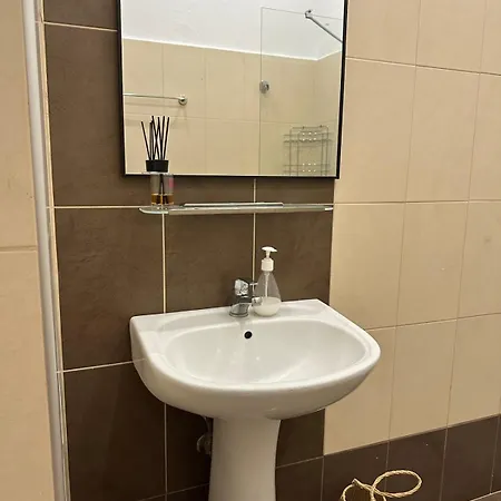 Elena Rooms-apartments -b *
